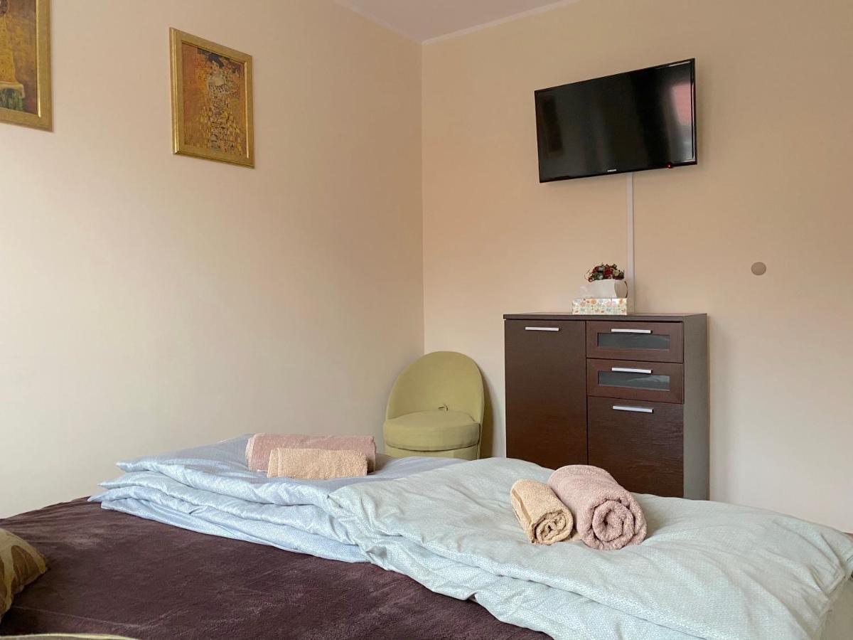 Swish Apartment -10 Min To Old Town Gdansk,Pkp & Shopping Mall Екстер'єр фото